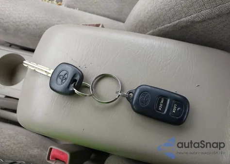 2003 Toyota Corolla Le from USA, damaged, VIN 2T1BR32E03C080936